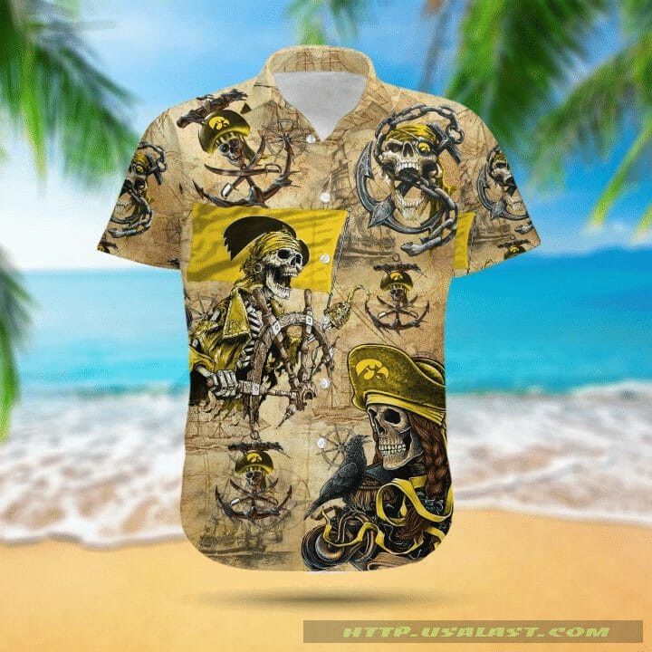 Ncaa Iowa Hawkeyes Skull Trendy Hawaiian Shirt Aloha Shirt