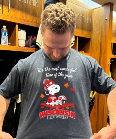 It’S The Most Wonderful Time Of The Year Snoopy Wisconsin Badgers Halloween 2026 T-Shirt