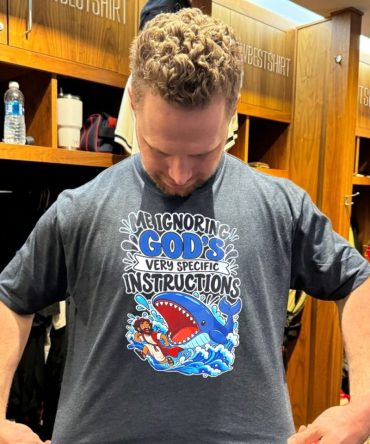 Me Ignoring God’S Very Specific Instructions Jonah And The Whale T-Shirt