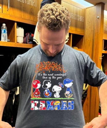 Peanuts X Kansas Sports Team Halloween 2026 It’S The Most Wonderful Time Of The Year T-Shirt
