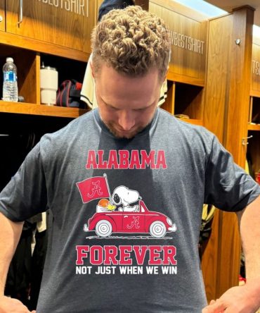 Snoopy And Woodstock Alabama Crimson Tide Driving Car Forever Not Just When We Win T-Shirt