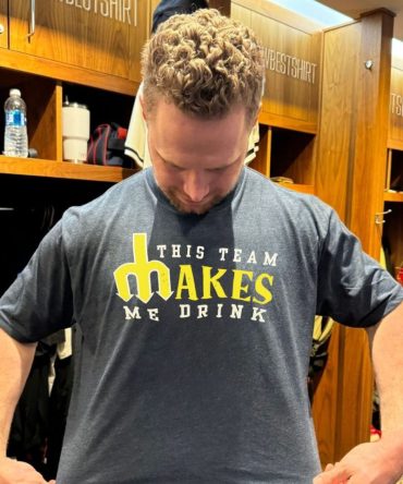 This Team Makes Me Drink Seattle Mariners T-Shirt