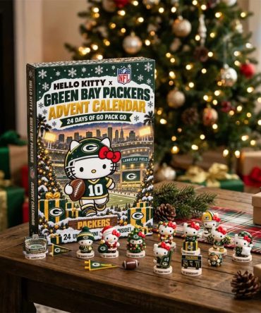 Hello Kitty X Green Bay Packers 2026 Advent Calendar Xmas Tree Ornaments Packers Merch Decor