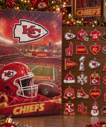 Kansas City Chiefs Advent Calendar 2026 24 Day Christmas Countdown Chiefs Fans Gift, 3D Acrylic Collectibles